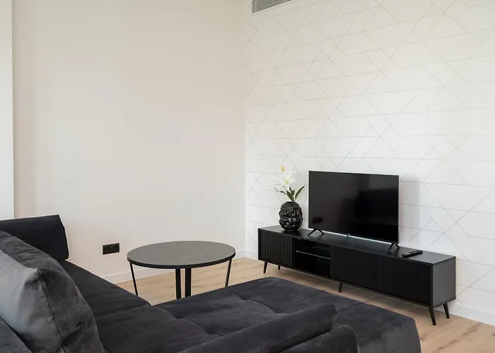 Towarowa Towers Deluxe By Bookinghost Apartment *