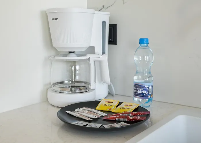 Towarowa Towers Deluxe By Bookinghost