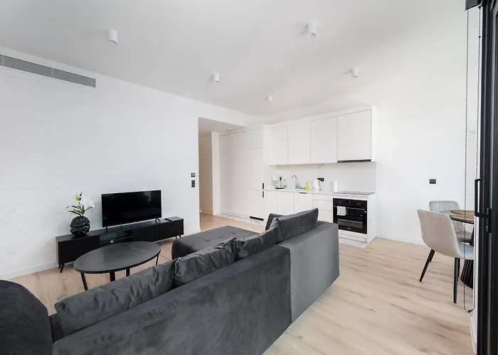 Towarowa Towers Deluxe By Bookinghost *