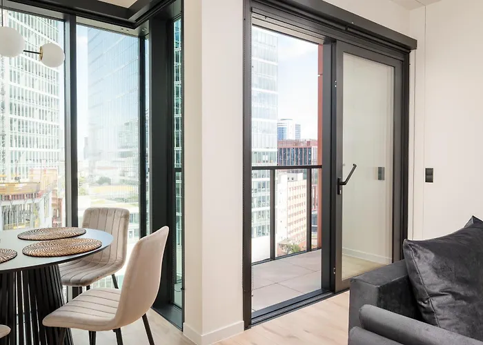 Towarowa Towers Deluxe By Bookinghost Apartment *