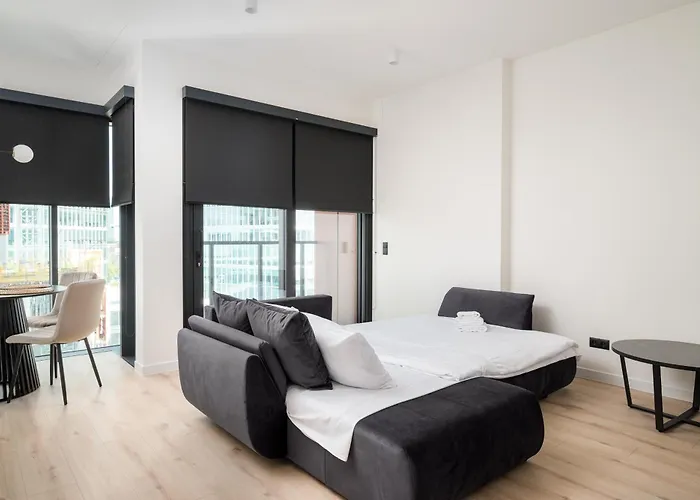 Apartment Towarowa Towers Deluxe By Bookinghost Warsaw