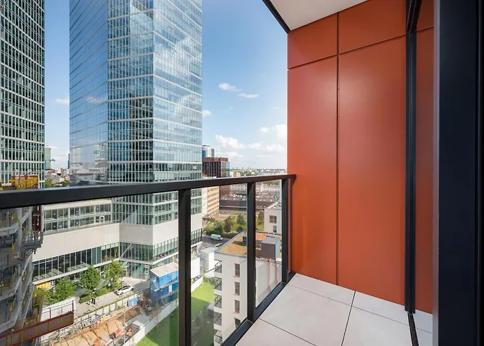 Towarowa Towers Deluxe By Bookinghost Warsaw