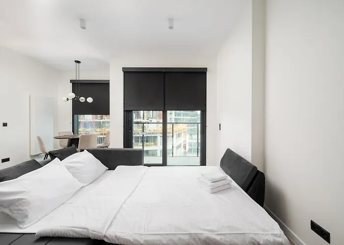 Towarowa Towers Deluxe By Bookinghost * Warsaw