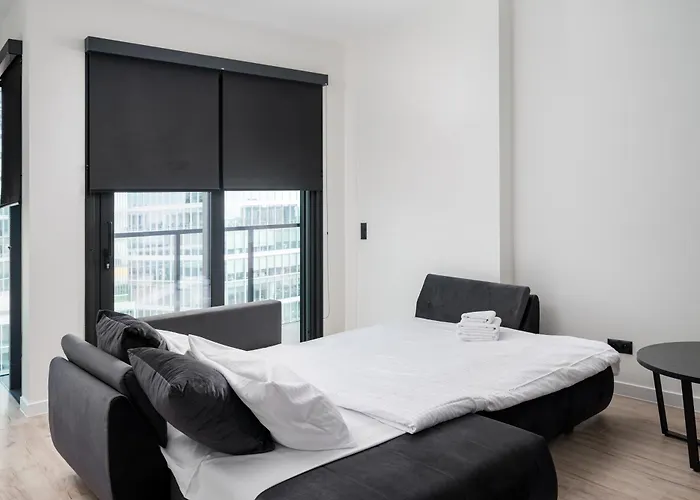 Towarowa Towers Deluxe By Bookinghost Apartment Warsaw